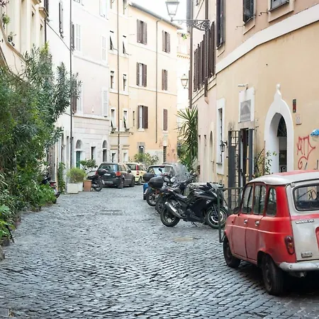Trastevere Heart Lägenhet *